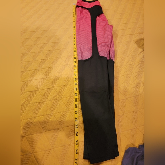 Women's exotic yoga pants - Picture 4 of 7